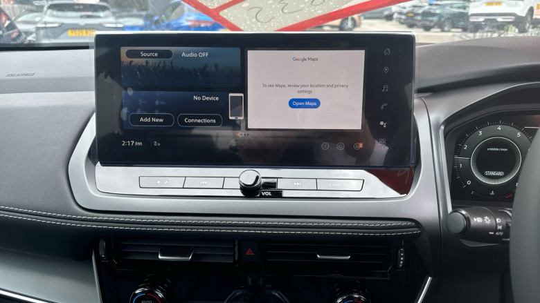 Nissan Qashqai 1.3 DiG-T MH N-Connecta 5dr Petrol Hatchback